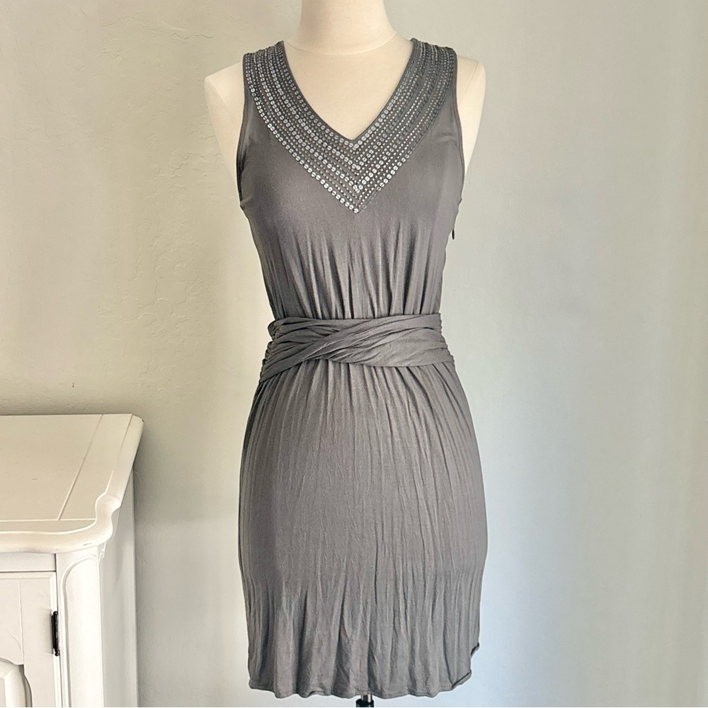 Banana Republic Gray V-Neck Sequin Accent Jersey Knit Mini Dress, 0
